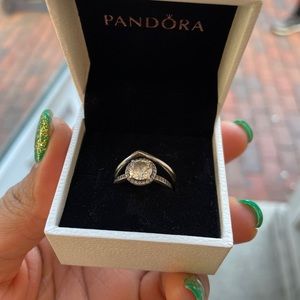 Pandora Ring